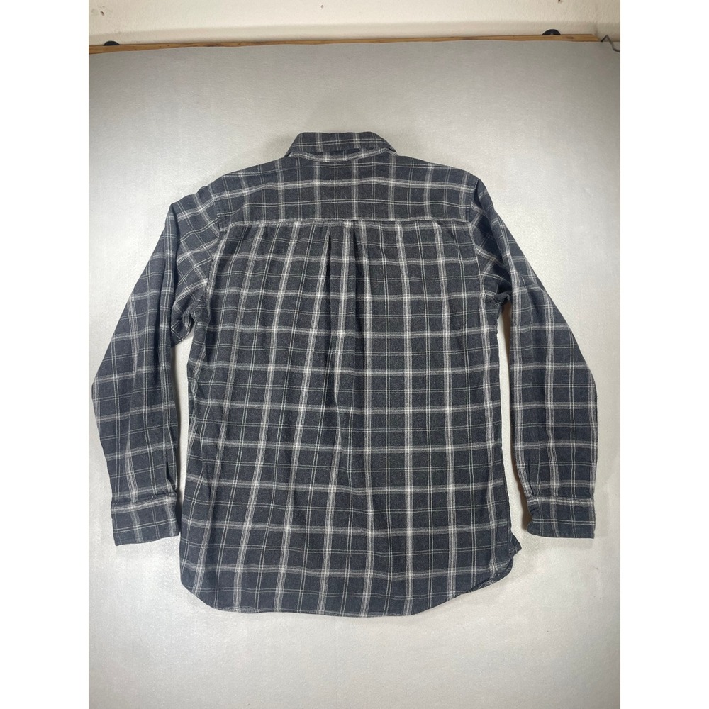 St. Johns Bay Legacy Flannel Men's M Charcoal Grey Plaid Button Down Shirt - Picture 2 of 8